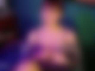 SaveTheBea's Live Sex Cam Show