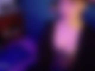SaveTheBea's Live Sex Cam Show