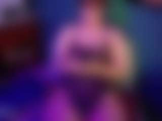 SaveTheBea's Live Sex Cam Show