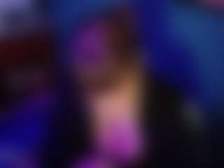 SaveTheBea's Live Sex Cam Show