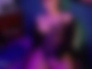 SaveTheBea's Live Sex Cam Show
