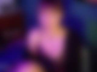 SaveTheBea's Live Sex Cam Show