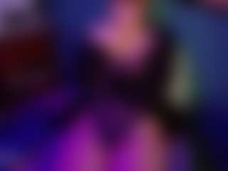 SaveTheBea's Live Sex Cam Show
