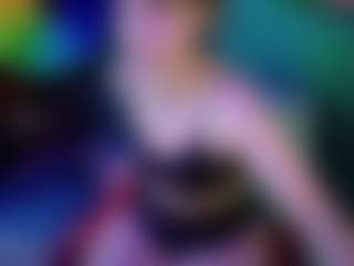 SaveTheBea's Live Sex Cam Show