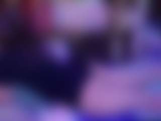 SaveTheBea's Live Sex Cam Show