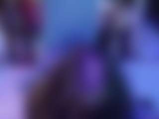 SaveTheBea's Live Sex Cam Show