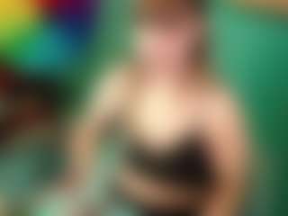 SaveTheBea's Live Sex Cam Show