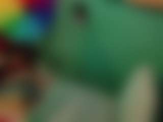 SaveTheBea's Live Sex Cam Show