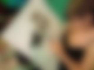 SaveTheBea's Live Sex Cam Show