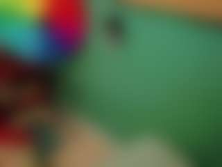 SaveTheBea's Live Sex Cam Show