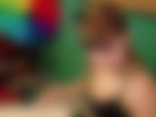 SaveTheBea's Live Sex Cam Show