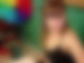 SaveTheBea's Live Sex Cam Show