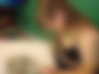 Live cam show with SaveTheBea - Dildo on Fling VIP Chat