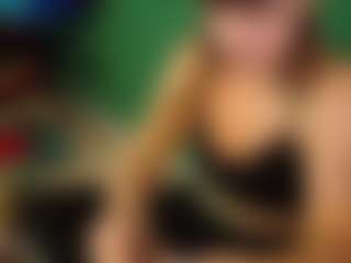 SaveTheBea's Live Sex Cam Show