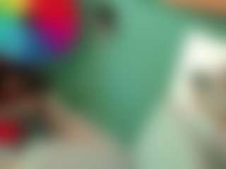 SaveTheBea's Live Sex Cam Show
