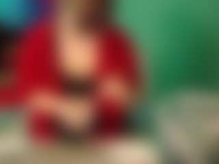 SaveTheBea's Live Sex Cam Show