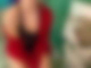 SaveTheBea's Live Sex Cam Show