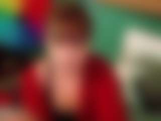 SaveTheBea's Live Sex Cam Show