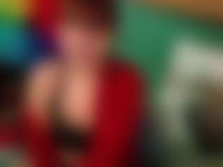 SaveTheBea's Live Sex Cam Show