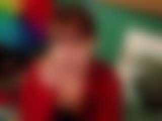 SaveTheBea's Live Sex Cam Show