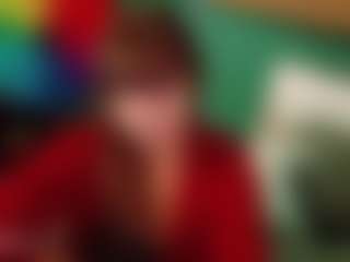 SaveTheBea's Live Sex Cam Show