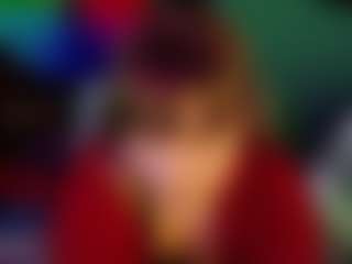 SaveTheBea's Live Sex Cam Show