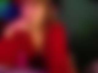 SaveTheBea's Live Sex Cam Show