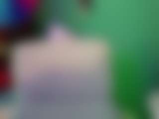 SaveTheBea's Live Sex Cam Show