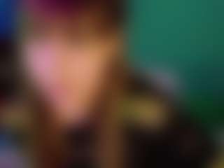 SaveTheBea's Live Sex Cam Show
