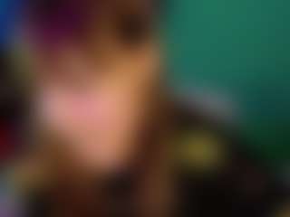 SaveTheBea's Live Sex Cam Show