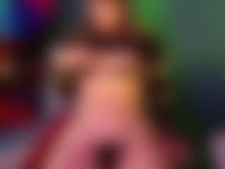 SaveTheBea's Live Sex Cam Show