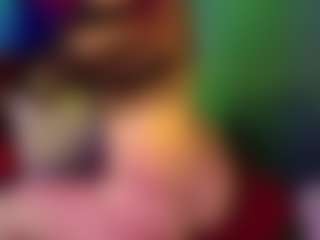 SaveTheBea's Live Sex Cam Show