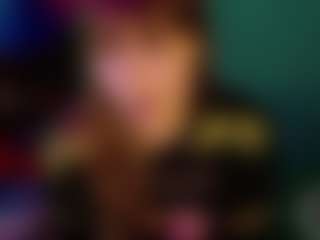SaveTheBea's Live Sex Cam Show