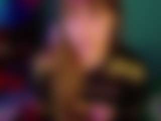SaveTheBea's Live Sex Cam Show