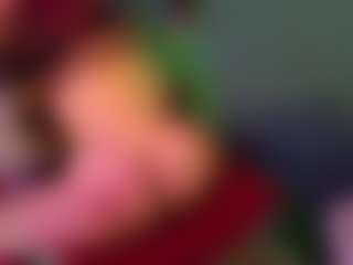 SaveTheBea's Live Sex Cam Show