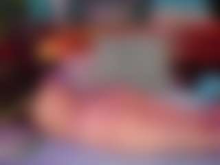 SaveTheBea's Live Sex Cam Show