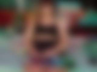 SaveTheBea's Live Sex Cam Show