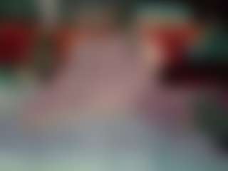 SaveTheBea's Live Sex Cam Show