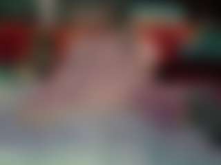 SaveTheBea's Live Sex Cam Show