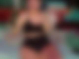 SaveTheBea's Live Sex Cam Show