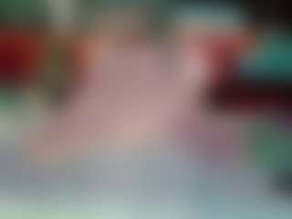 SaveTheBea's Live Sex Cam Show