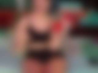 SaveTheBea's Live Sex Cam Show