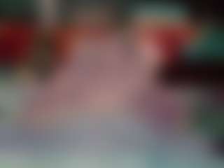 SaveTheBea's Live Sex Cam Show