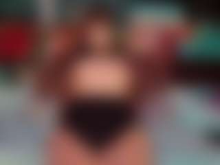 SaveTheBea's Live Sex Cam Show