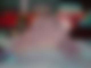 SaveTheBea's Live Sex Cam Show