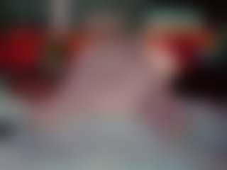 SaveTheBea's Live Sex Cam Show