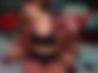 SaveTheBea's Live Sex Cam Show