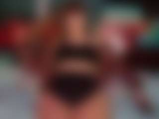 SaveTheBea's Live Sex Cam Show