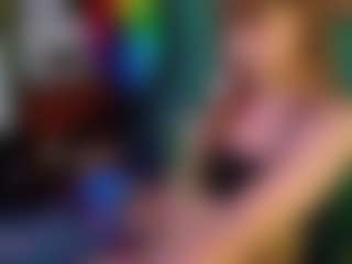 SaveTheBea's Live Sex Cam Show