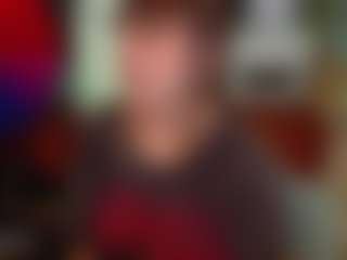 SaveTheBea's Live Sex Cam Show